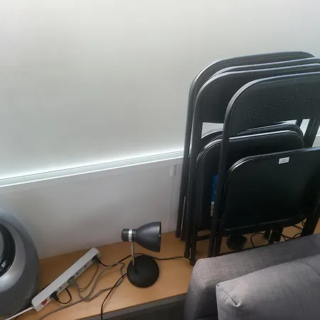 Living * 米德尔克尔克