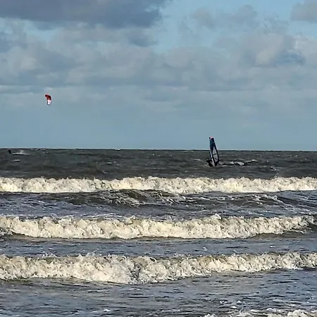 אתר קמפינג Living *